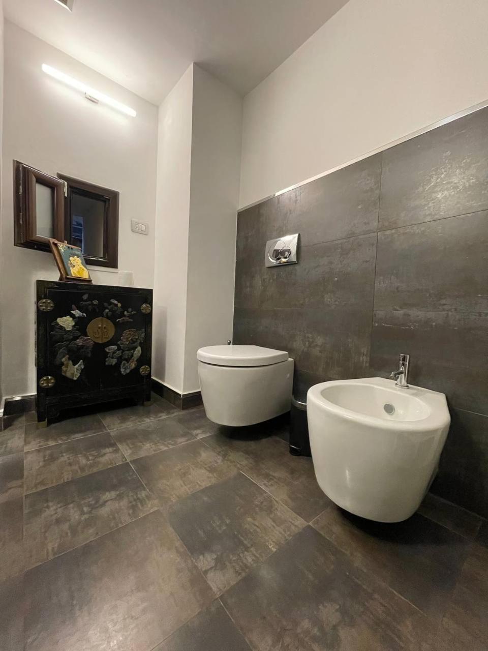 San Michele Suite - Intero Appartamento In Pieno Centro 卡塔尼亚 外观 照片